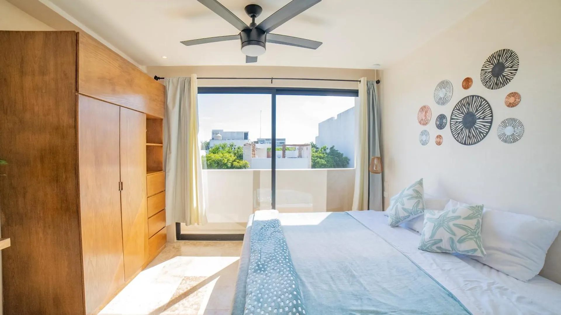 Hotel Crystal By Home Tulum Pueblo Mexico