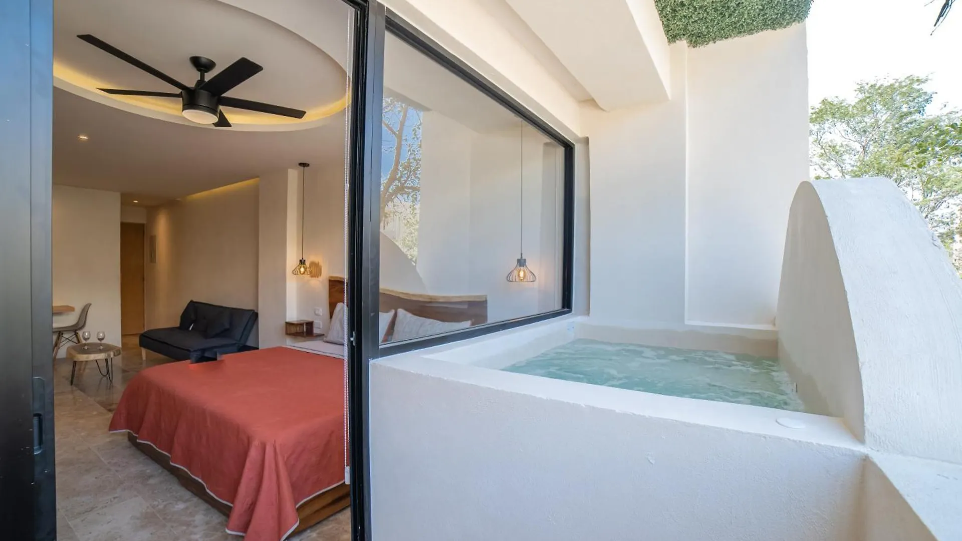 Crystal By Home Tulum Pueblo Hotel