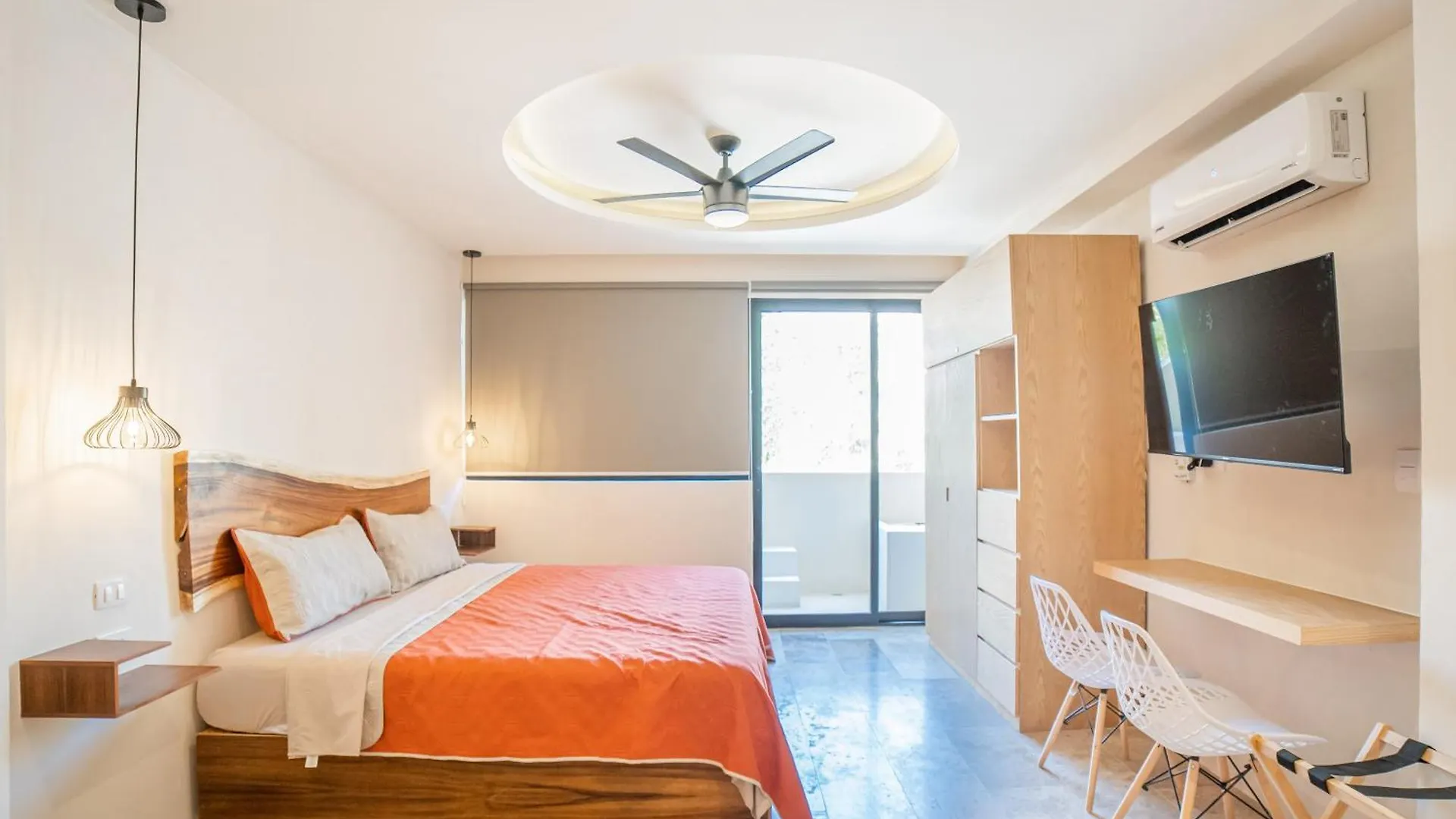 Crystal By Home Tulum Pueblo Hotel